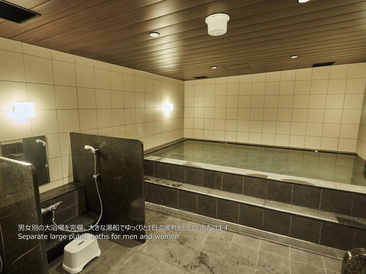 First Cabin Nishi Umeda Osaka Luaran gambar